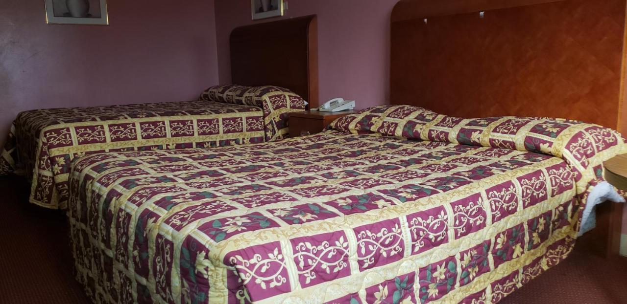 Plaza Inn Motel Calumet Park Buitenkant foto