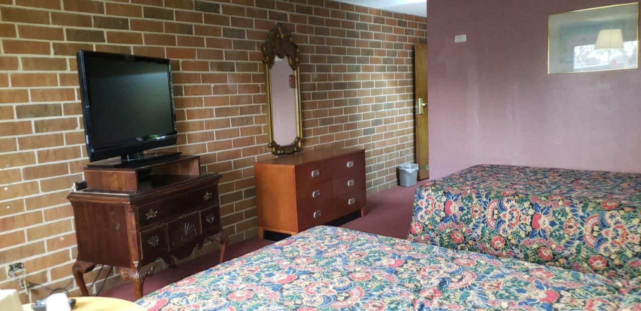 Plaza Inn Motel Calumet Park Buitenkant foto